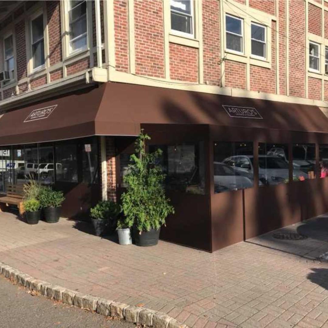 5 Benefits of Using FireResistant Materials in Commercial Awnings